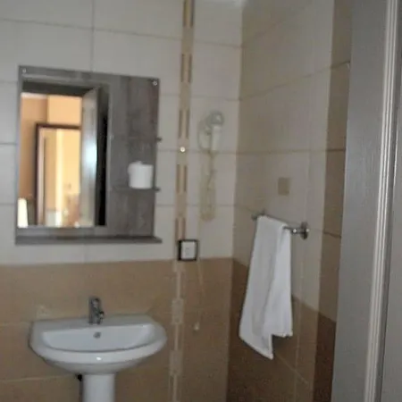 Nobel Hotel 2*
