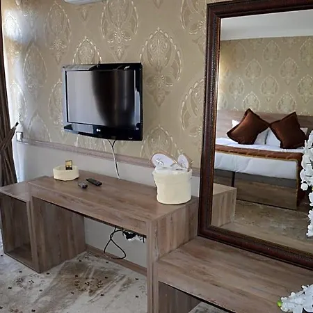 Nobel Hotel 2*