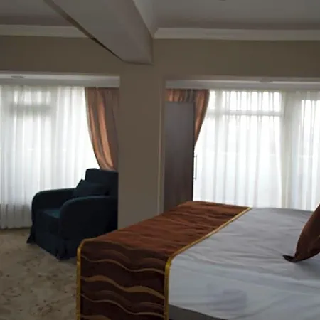 Hotel Nobel 2*