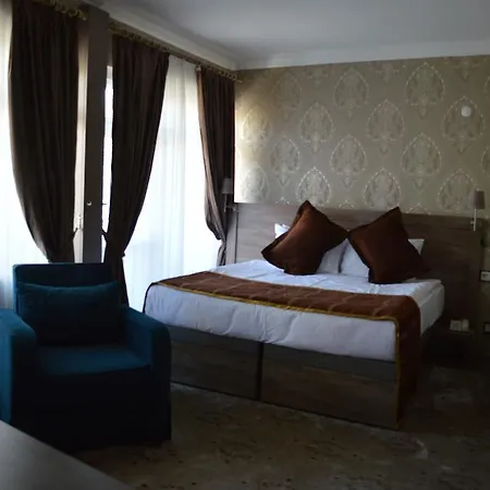 Nobel Hotel